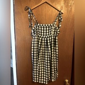 Dress WITH POCKETS!!